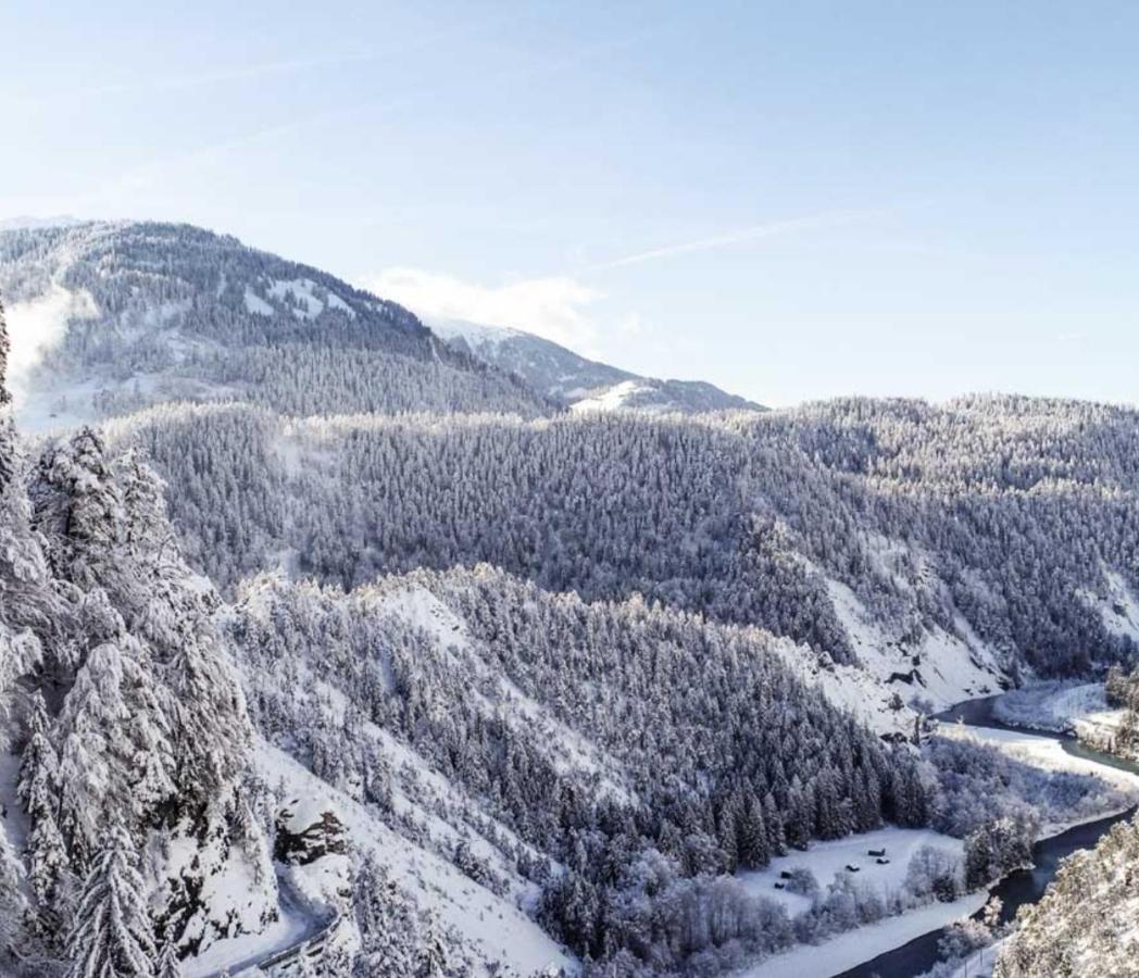 Ferienwohnung Graubunden Bonaduz ภายนอก รูปภาพ